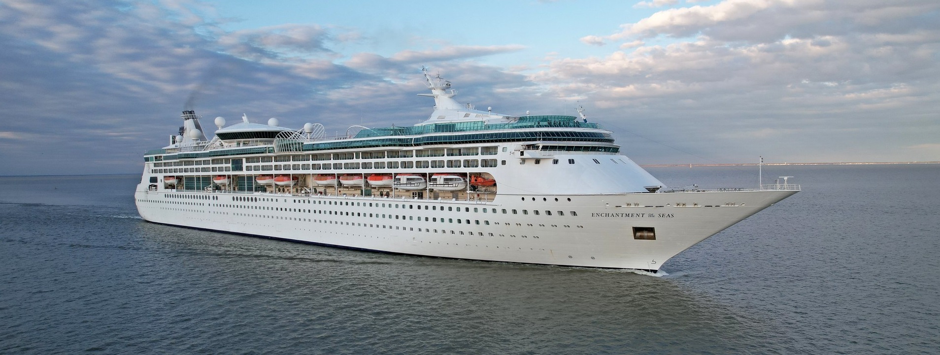ENCHANTMENT OF THE SEAS CRUCEROS ROYAL CARIBBEAN CRUISES ROYAL CARIBBEAN INTERNATIONAL CREUERS CROCIERE BIDAIAK CRUCEROS CARIBE CARIBBEAN CRUISES CRUCEROS EN BARCO PEQUEÑO SMALL SHIP CRUISES #EnchantmentOfTheSeas #RoyaCaribbean #RCIcruises #Cruises #Cruceros #Creuers #Caribe #CrucerosCaribe #CaribbeanCruises #RoyalCaribbeanInternational #RoyalCaribbeanCruises 